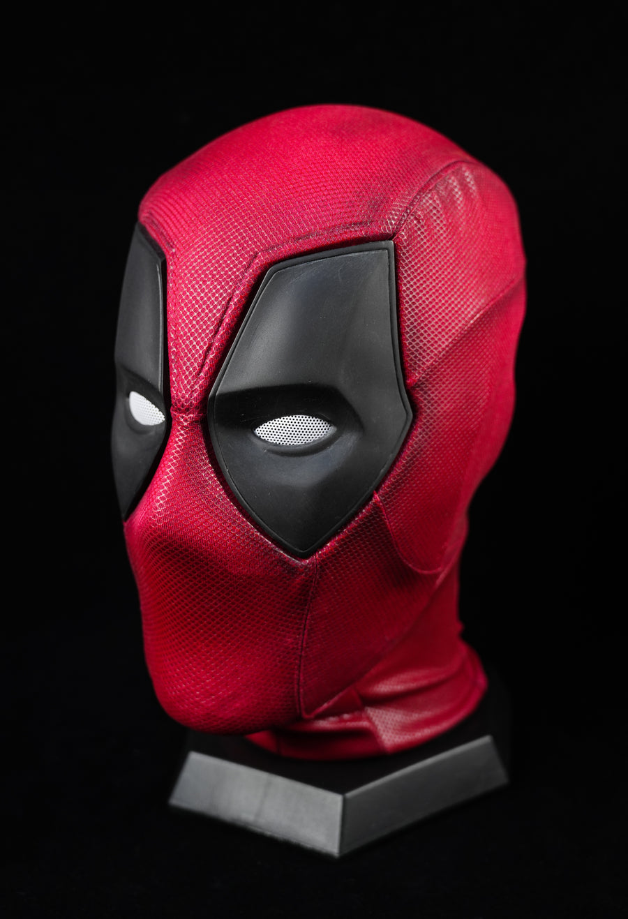 Dead pool mask - ageneon