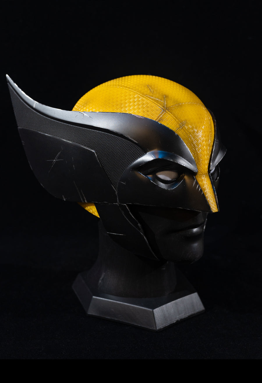 Wolf Helmet (Adults) - ageneon